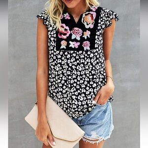 Floral Embroidered Black and White Women's Top | M